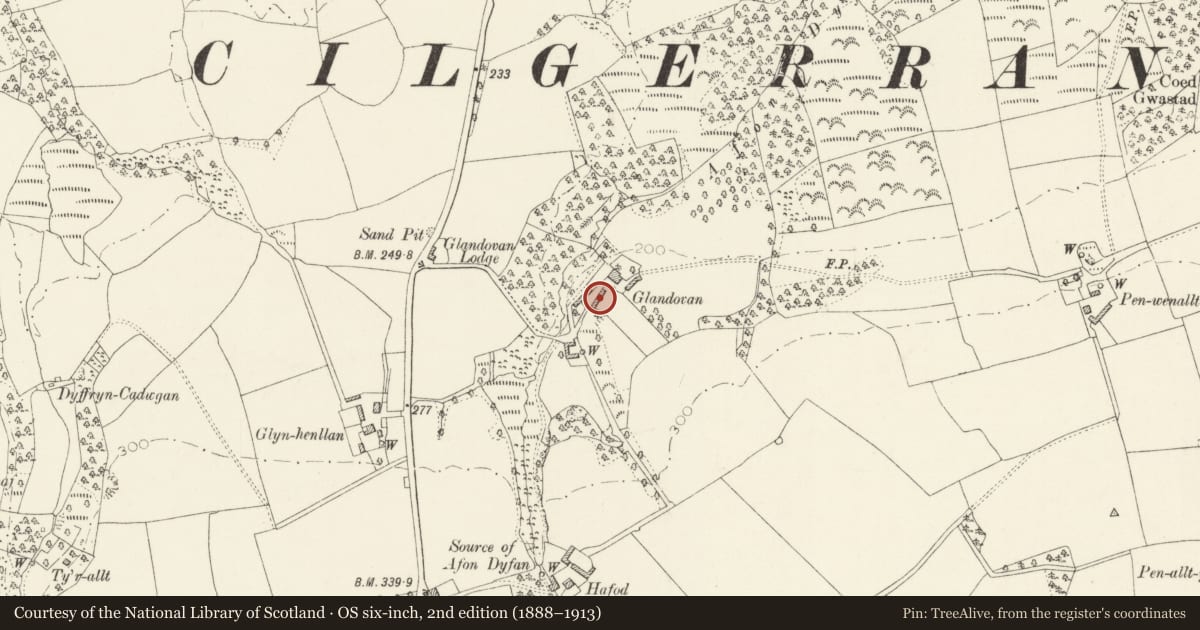 Ordnance Survey six-inch map, 2nd edition (1888–1913) covering the location of Outbuilding on S Side of stable court at Glandovan, Cilgerran, Pembrokeshire, with a pin at the register's coordinates