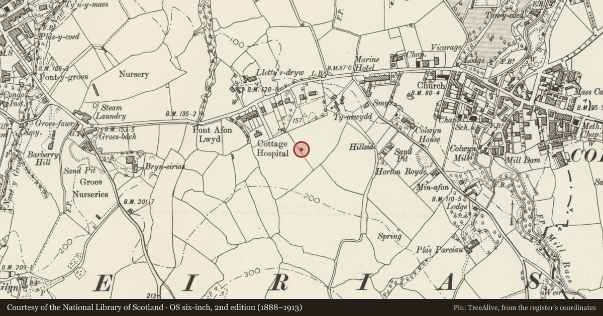 Ordnance Survey six-inch map, 2nd edition (1888–1913) covering the location of Hillside, Old Colwyn, Conwy, with a pin at the register's coordinates