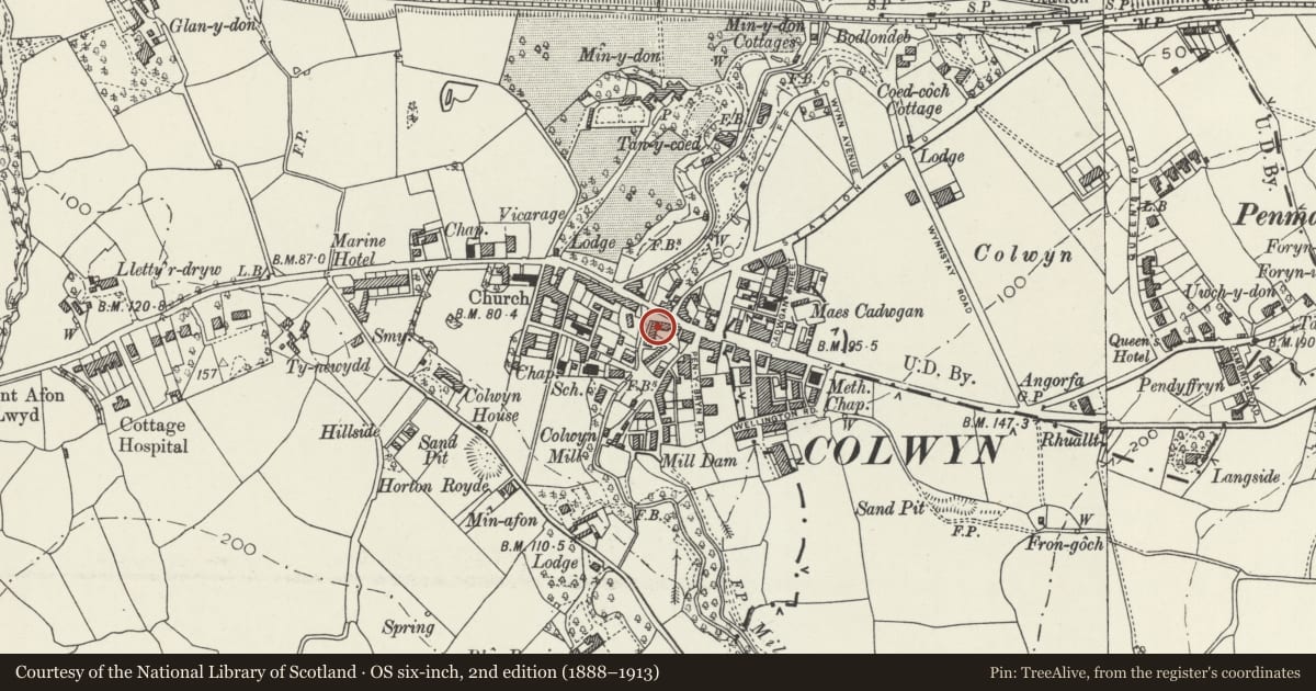 Ordnance Survey six-inch map, 2nd edition (1888–1913) covering the location of 1 Llawr Pentre, Old Colwyn, Conwy, with a pin at the register's coordinates