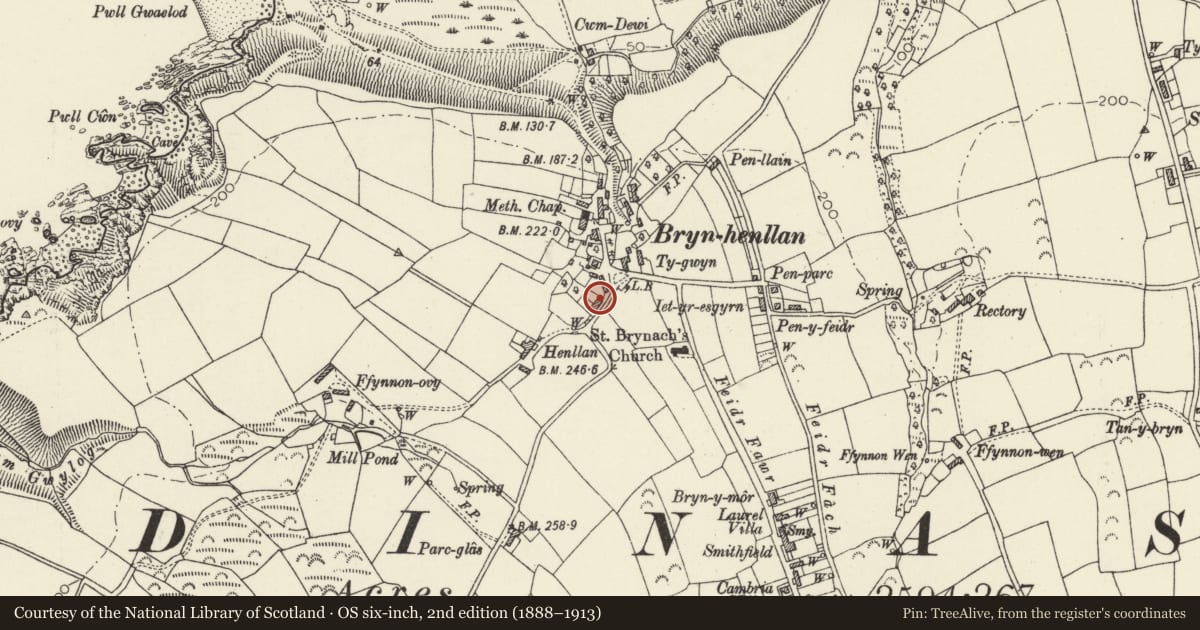 Ordnance Survey six-inch map, 2nd edition (1888–1913) covering the location of Hafod Llwyd, Dinas Cross, Pembrokeshire, with a pin at the register's coordinates