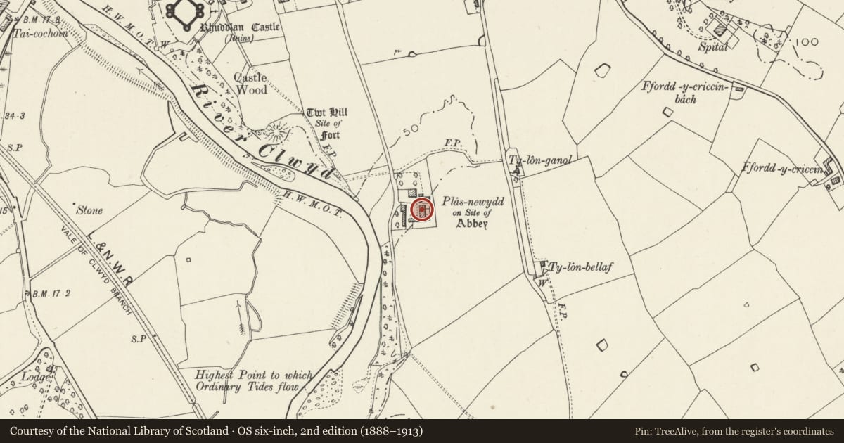 Ordnance Survey six-inch map, 2nd edition (1888–1913) covering the location of Cowhouse at Abbey Farm, Rhuddlan, Denbighshire, with a pin at the register's coordinates