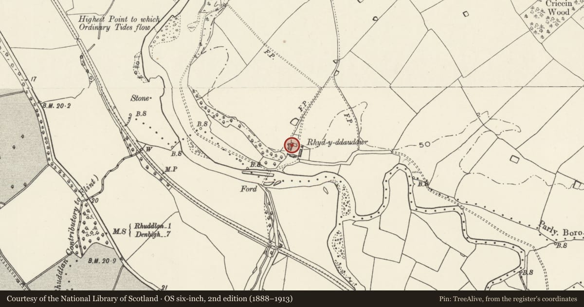 Ordnance Survey six-inch map, 2nd edition (1888–1913) covering the location of Rhydyddauddwr Farmhouse, Rhuddlan, Denbighshire, with a pin at the register's coordinates