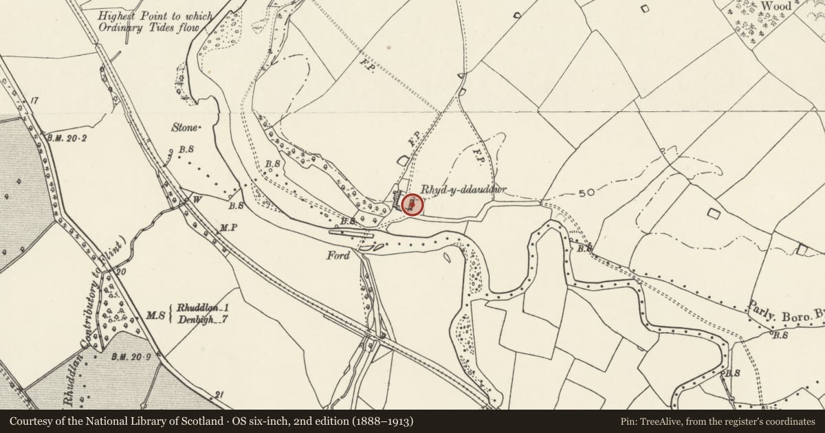 Ordnance Survey six-inch map, 2nd edition (1888–1913) covering the location of Barn at Rhydyddauddwr Farm, Rhuddlan, Denbighshire, with a pin at the register's coordinates