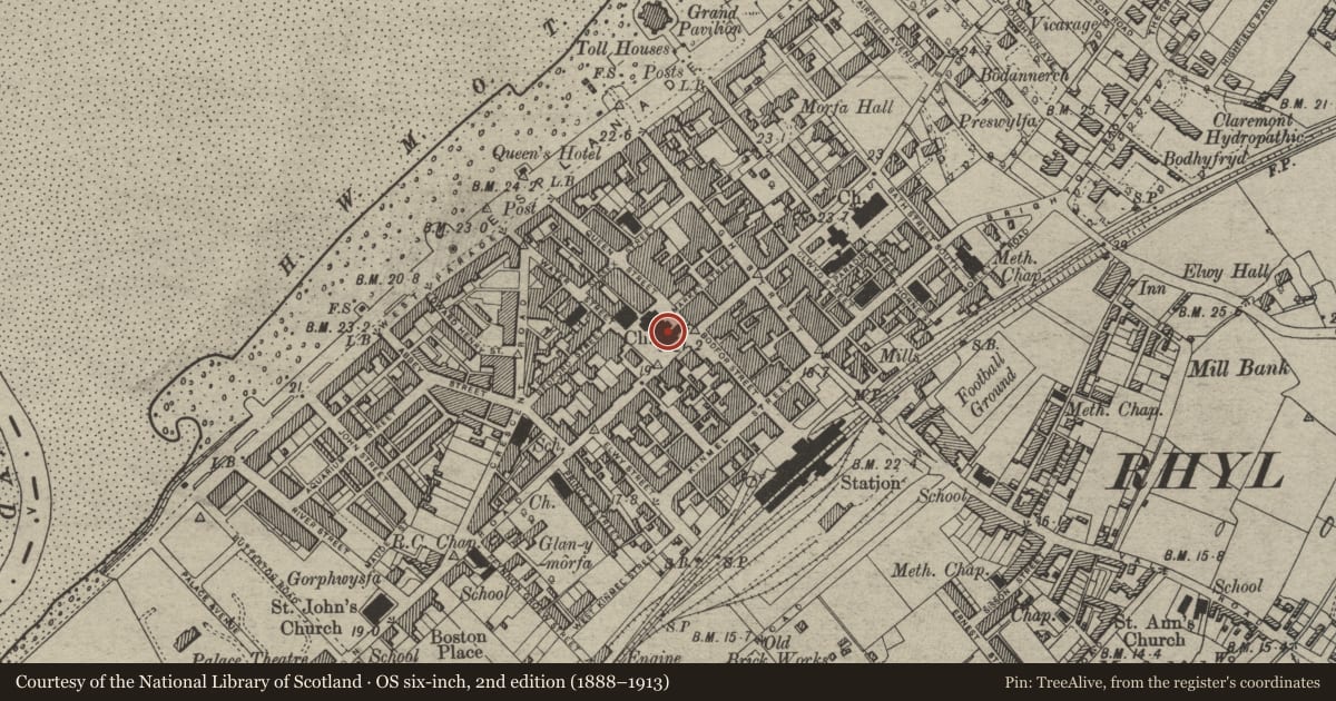 Ordnance Survey six-inch map, 2nd edition (1888–1913) covering the location of Town Hall, Rhyl, Denbighshire, with a pin at the register's coordinates