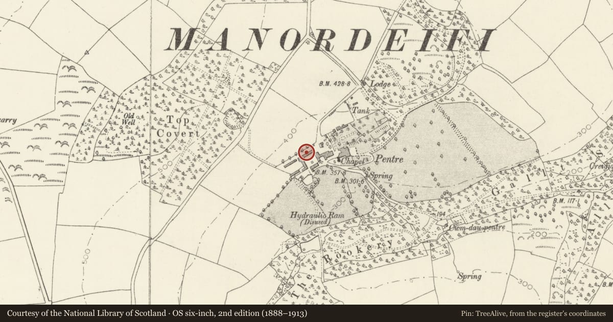 Ordnance Survey six-inch map, 2nd edition (1888–1913) covering the location of Farm Buildings to North side of Yard at Pentre Farm, Manordeifi, Pembrokeshire, with a pin at the register's coordinates