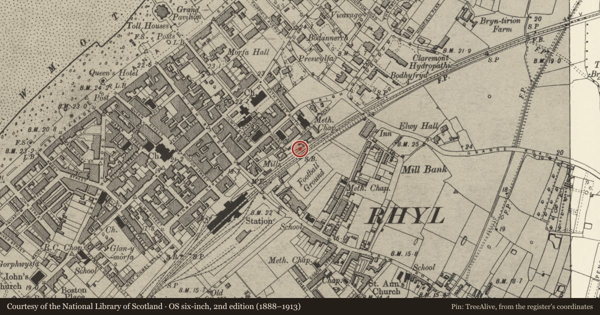 Ordnance Survey six-inch map, 2nd edition (1888–1913) covering the location of Rhyl No.1 Signal Box, Denbighshire, with a pin at the register's coordinates