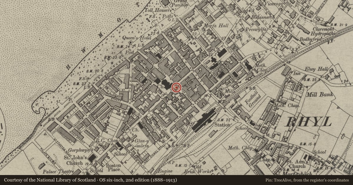 Ordnance Survey six-inch map, 2nd edition (1888–1913) covering the location of Midland Bank, Rhyl, Denbighshire, with a pin at the register's coordinates