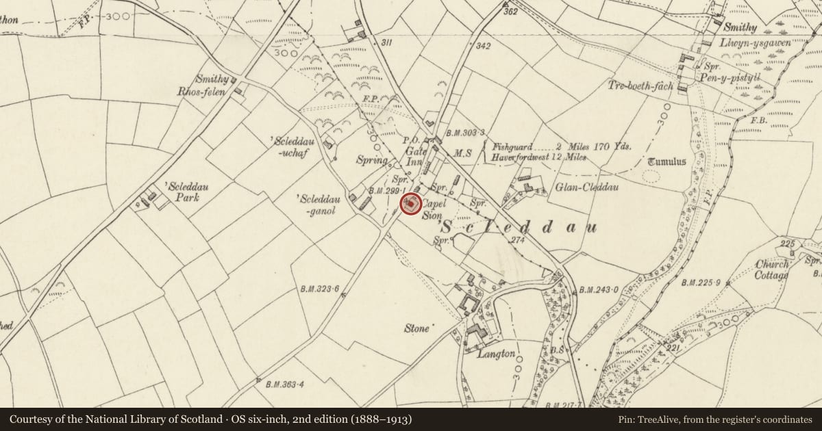 Ordnance Survey six-inch map, 2nd edition (1888–1913) covering the location of Capel Sion, Scleddau, Pembrokeshire, with a pin at the register's coordinates