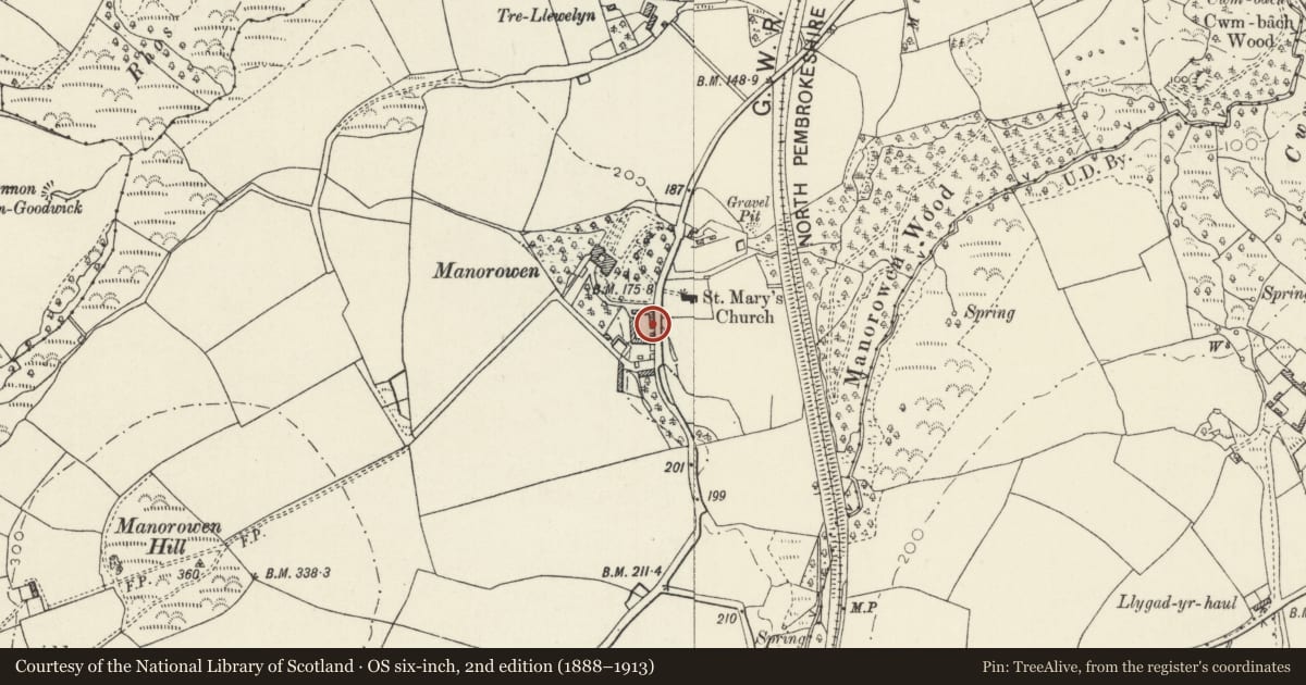Ordnance Survey six-inch map, 2nd edition (1888–1913) covering the location of Home Farm Buildings, Manorwen East range, Scleddau, Pembrokeshire, with a pin at the register's coordinates