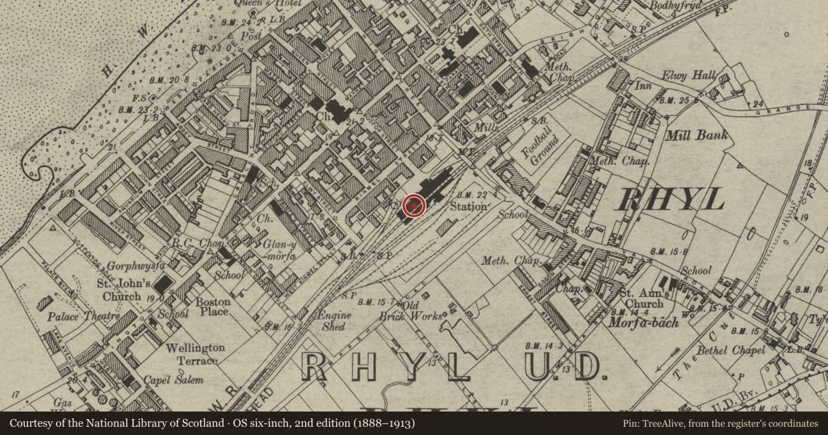 Ordnance Survey six-inch map, 2nd edition (1888–1913) covering the location of Telephone Call-box on the up platform at Rhyl Railway Station, Denbighshire, with a pin at the register's coordinates