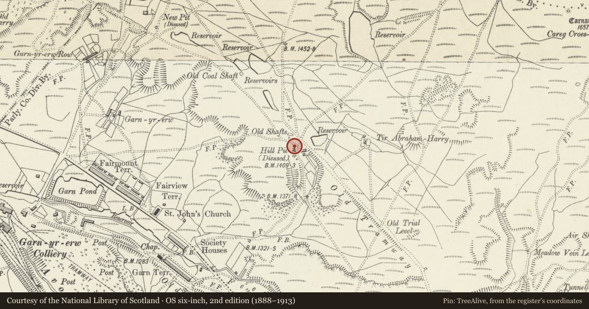 Ordnance Survey six-inch map, 2nd edition (1888–1913) covering the location of Stone Chimney at the former Hill Pits, Blaenavon, Torfaen, with a pin at the register's coordinates