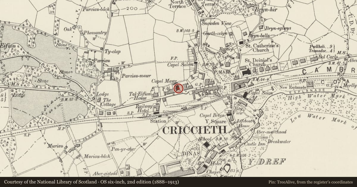 Ordnance Survey six-inch map, 2nd edition (1888–1913) covering the location of Capel Mawr, Criccieth, Gwynedd, with a pin at the register's coordinates