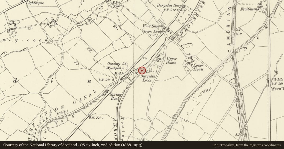 Ordnance Survey six-inch map, 2nd edition (1888–1913) covering the location of Upper Lock Chamber, Llandrinio, Powys, with a pin at the register's coordinates
