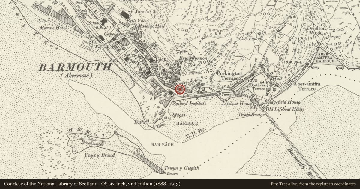 Ordnance Survey six-inch map, 2nd edition (1888–1913) covering the location of Quay Cottage, Barmouth, Gwynedd, with a pin at the register's coordinates