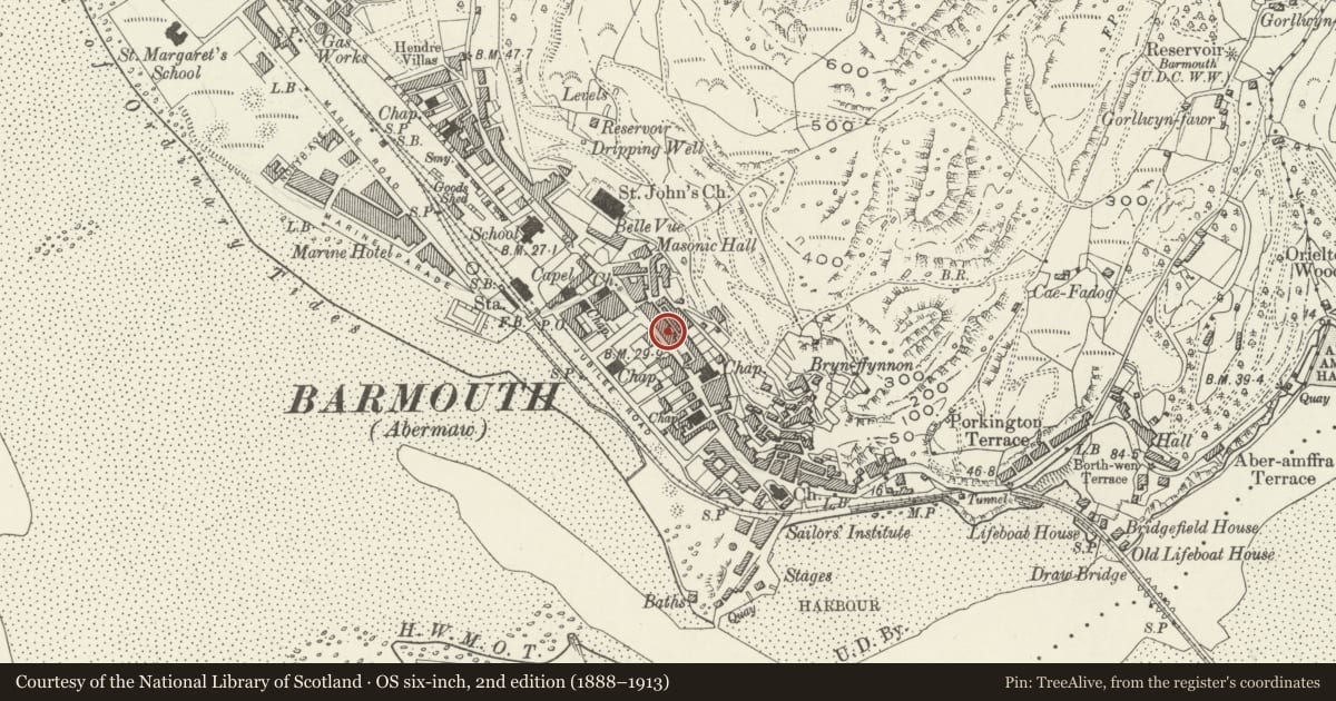 Ordnance Survey six-inch map, 2nd edition (1888–1913) covering the location of Walter Lloyd Jones & Co., Estate Agents, and Walter Lloyd Jones, Salesroom, Barmouth, Gwynedd, with a pin at the register's coordinates