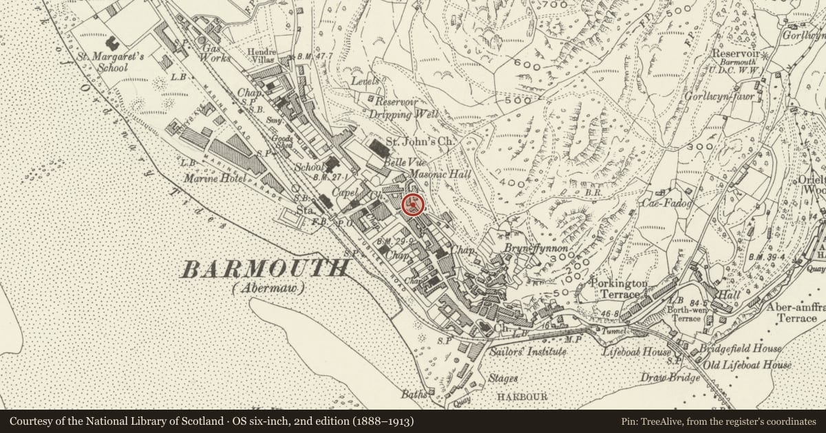 Ordnance Survey six-inch map, 2nd edition (1888–1913) covering the location of Tanyrallt Cottage, Barmouth, Gwynedd, with a pin at the register's coordinates