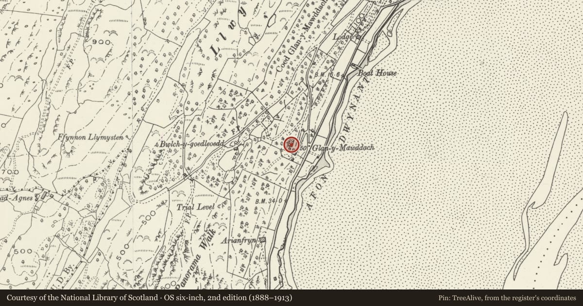 Ordnance Survey six-inch map, 2nd edition (1888–1913) covering the location of Glan-y-Mawddach, Barmouth, Gwynedd, with a pin at the register's coordinates