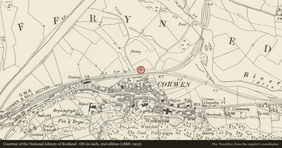 Ordnance Survey six-inch map, 2nd edition (1888–1913) covering the location of War Memorial Gates, Corwen, Denbighshire, with a pin at the register's coordinates