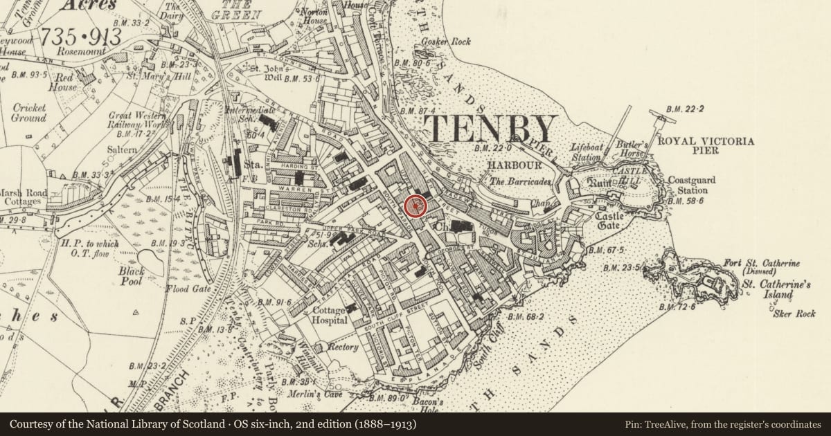 Ordnance Survey six-inch map, 2nd edition (1888–1913) covering the location of Normandie Inn, Tenby, Pembrokeshire, with a pin at the register's coordinates