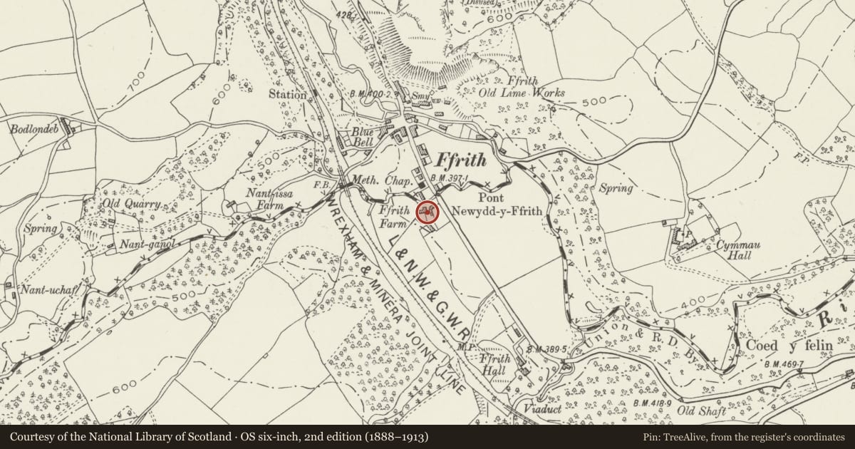 Ordnance Survey six-inch map, 2nd edition (1888–1913) covering the location of Ffrith Farmhouse, Llanfynydd, Flintshire, with a pin at the register's coordinates