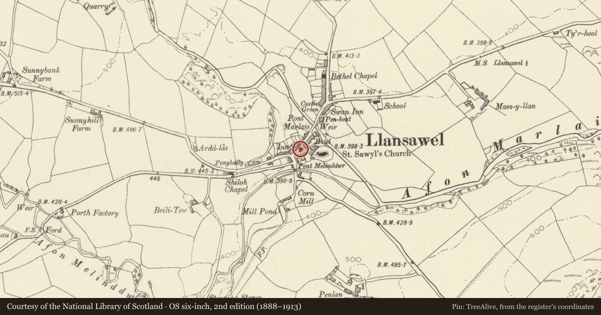 Ordnance Survey six-inch map, 2nd edition (1888–1913) covering the location of Former Town Hall, Llansawel, Carmarthenshire, with a pin at the register's coordinates