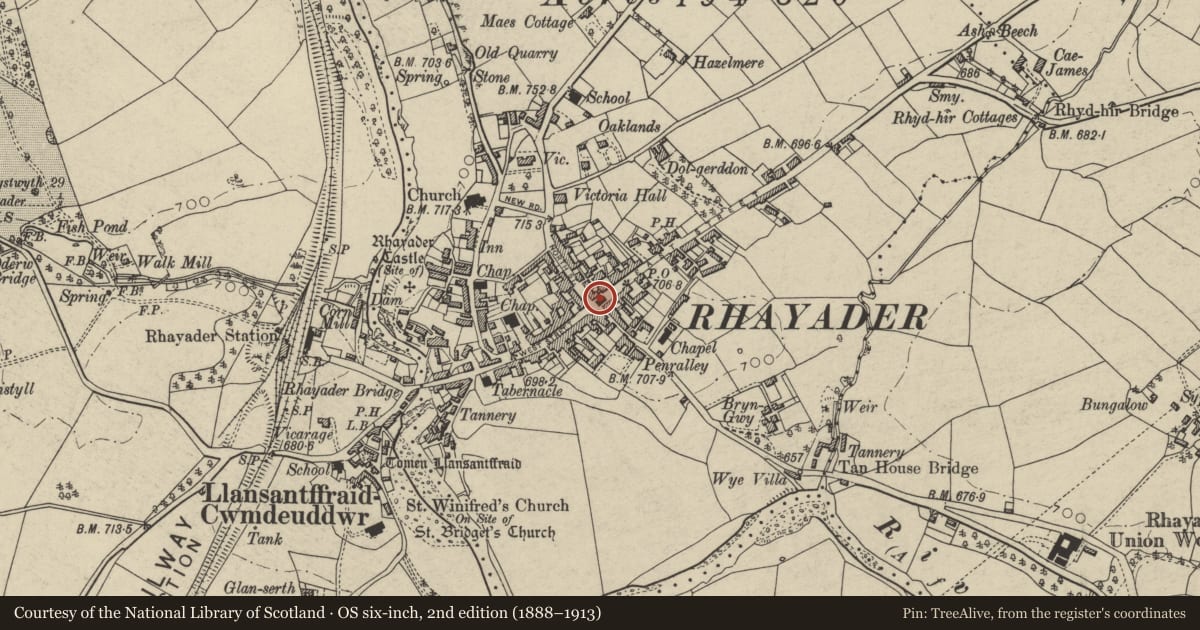 Ordnance Survey six-inch map, 2nd edition (1888–1913) covering the location of Clock Tower, Rhayader, Powys, with a pin at the register's coordinates