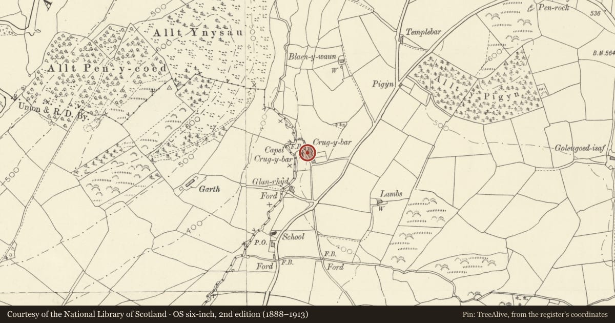 Ordnance Survey six-inch map, 2nd edition (1888–1913) covering the location of 3. Terraced Row of 4 houses opposite Independent Chapel, Cynwyl Gaeo, Carmarthenshire, with a pin at the register's coordinates