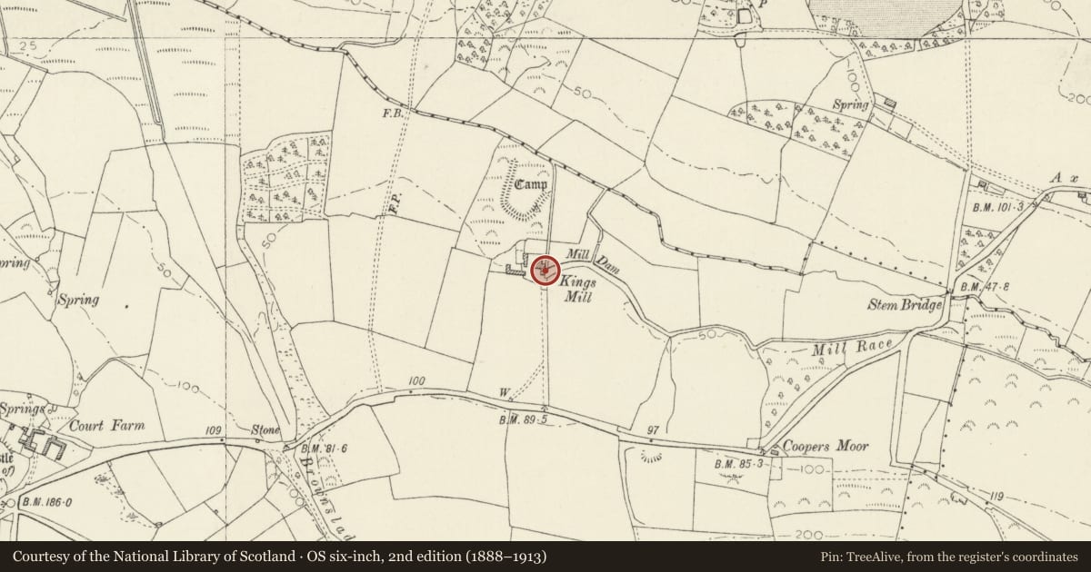 Ordnance Survey six-inch map, 2nd edition (1888–1913) covering the location of Corn Mill, Castlemartin, Pembrokeshire, with a pin at the register's coordinates