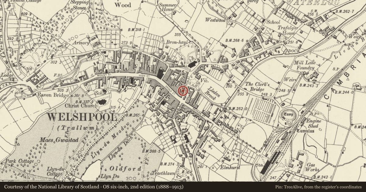 Ordnance Survey six-inch map, 2nd edition (1888–1913) covering the location of 6 Church Street, Welshpool, Powys, with a pin at the register's coordinates
