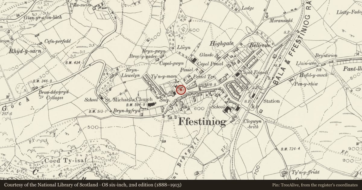 Ordnance Survey six-inch map, 2nd edition (1888–1913) covering the location of Milepost, Ffestiniog, Gwynedd, with a pin at the register's coordinates