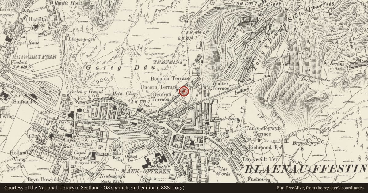 Ordnance Survey six-inch map, 2nd edition (1888–1913) covering the location of Tai Uncorn, Ffestiniog, Gwynedd, with a pin at the register's coordinates