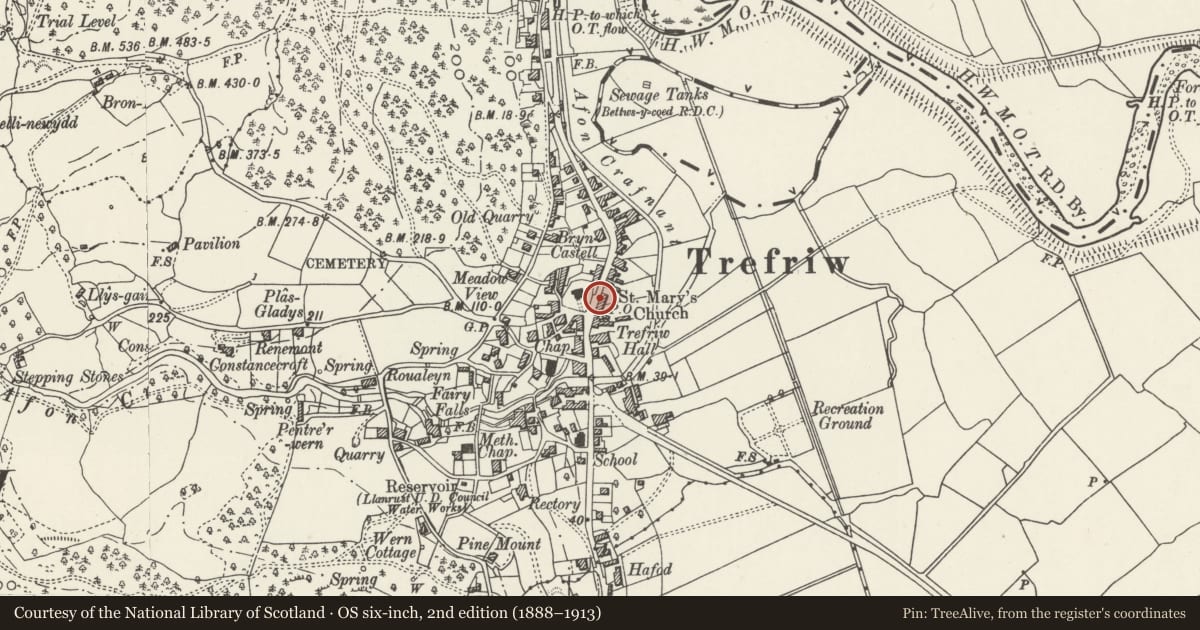 Ordnance Survey six-inch map, 2nd edition (1888–1913) covering the location of Glan-y-Ddol, Trefriw, Conwy, with a pin at the register's coordinates