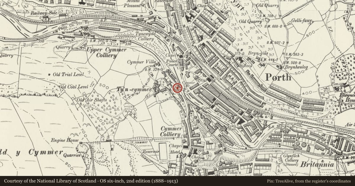 Ordnance Survey six-inch map, 2nd edition (1888–1913) covering the location of Revetment wall, doorways and railings to Mount Pleasant, Porth, Rhondda Cynon Taff, with a pin at the register's coordinates