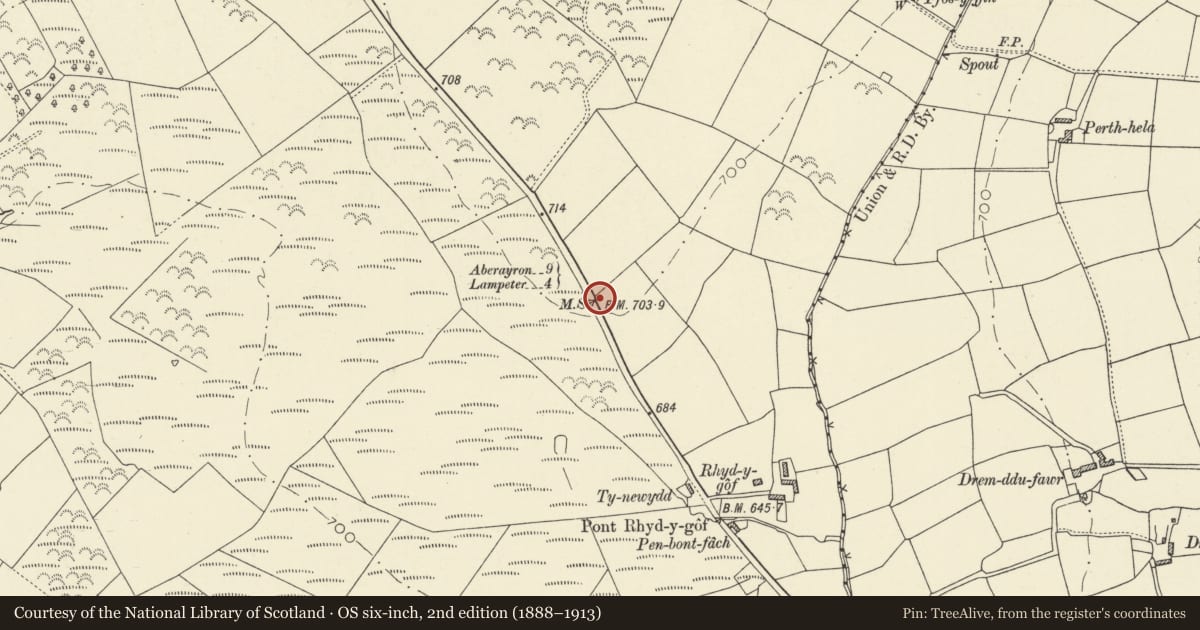 Ordnance Survey six-inch map, 2nd edition (1888–1913) covering the location of Milestone on E side of A482, Llanfihangel Ystrad, Ceredigion, with a pin at the register's coordinates