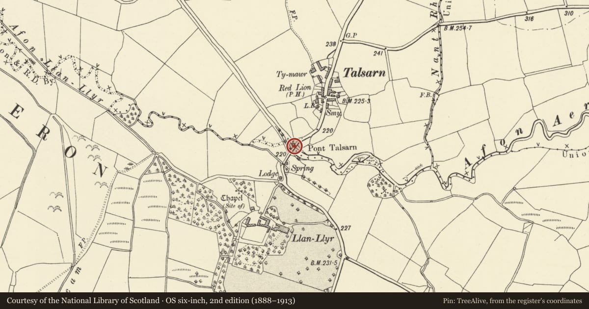 Ordnance Survey six-inch map, 2nd edition (1888–1913) covering the location of Pont Talsarn (partly in Nantcwnlle Community), Ceredigion, with a pin at the register's coordinates