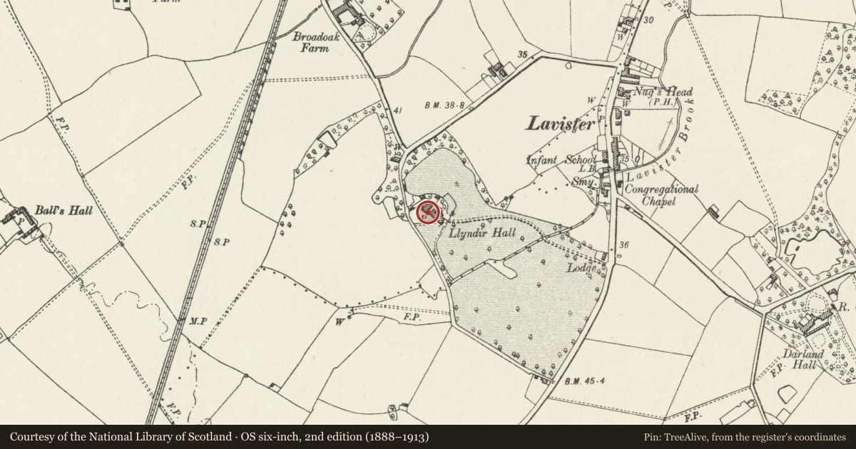 Ordnance Survey six-inch map, 2nd edition (1888–1913) covering the location of Llyndir Hall Hotel, Rossett, Wrexham, with a pin at the register's coordinates
