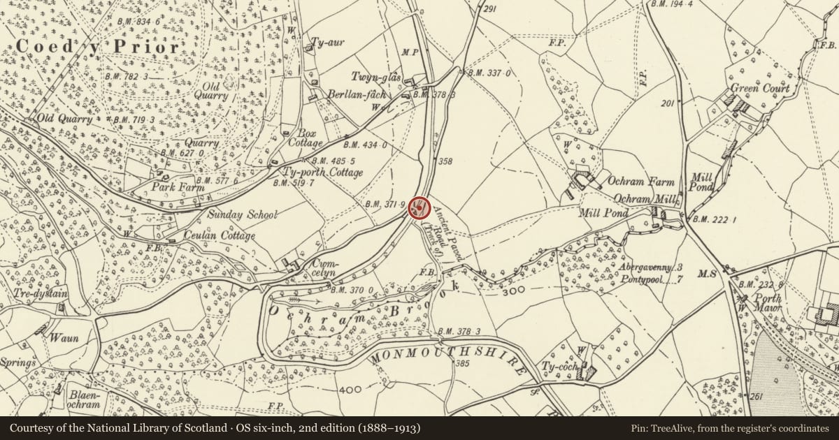 Ordnance Survey six-inch map, 2nd edition (1888–1913) covering the location of Popular Bridge ( Canal Bridge no 87 ), Llanfoist Fawr, Monmouthshire, with a pin at the register's coordinates