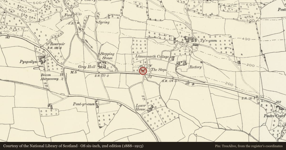 Ordnance Survey six-inch map, 2nd edition (1888–1913) covering the location of Cartshed and Granary at the Steps, Abergavenny, Monmouthshire, with a pin at the register's coordinates