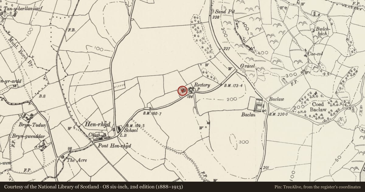 Ordnance Survey six-inch map, 2nd edition (1888–1913) covering the location of Plas Celynin, Henryd, Conwy, with a pin at the register's coordinates