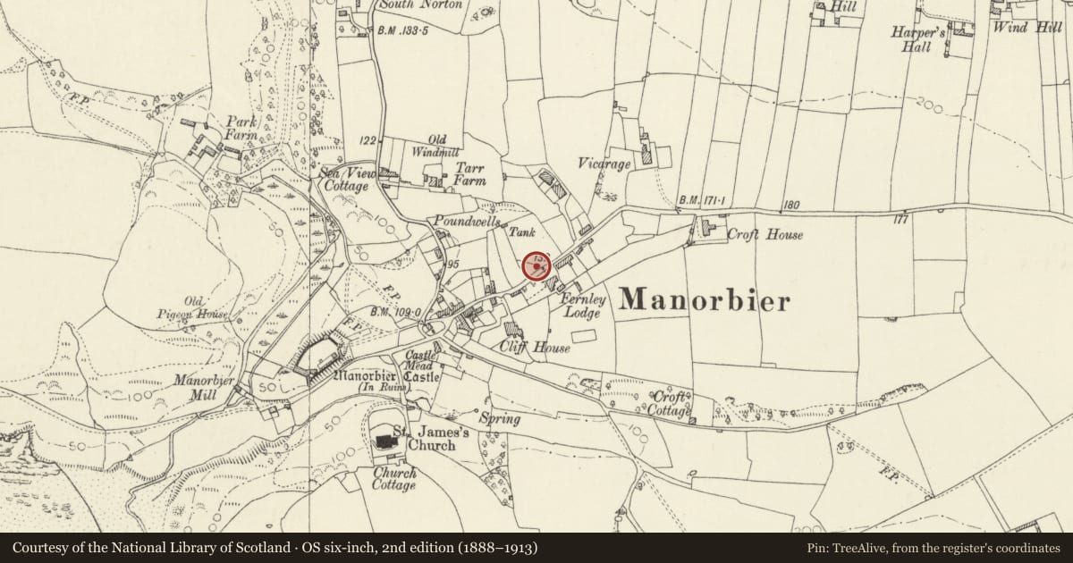 Ordnance Survey six-inch map, 2nd edition (1888–1913) covering the location of Warlow's Cottage, Manorbier, Pembrokeshire, with a pin at the register's coordinates
