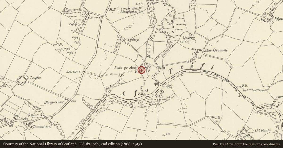 Ordnance Survey six-inch map, 2nd edition (1888–1913) covering the location of Felin yr Aber, Llanwnnen, Ceredigion, with a pin at the register's coordinates