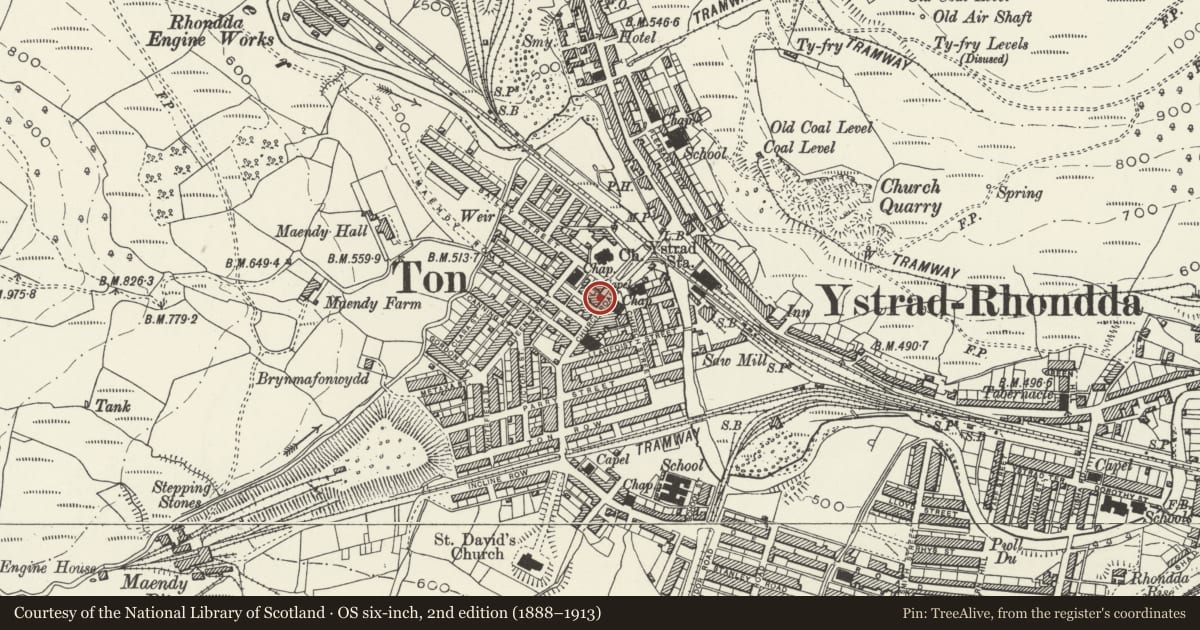 Ordnance Survey six-inch map, 2nd edition (1888–1913) covering the location of Maindy and Eastern Workmen's Institute and Hall, Pentre, Rhondda Cynon Taff, with a pin at the register's coordinates