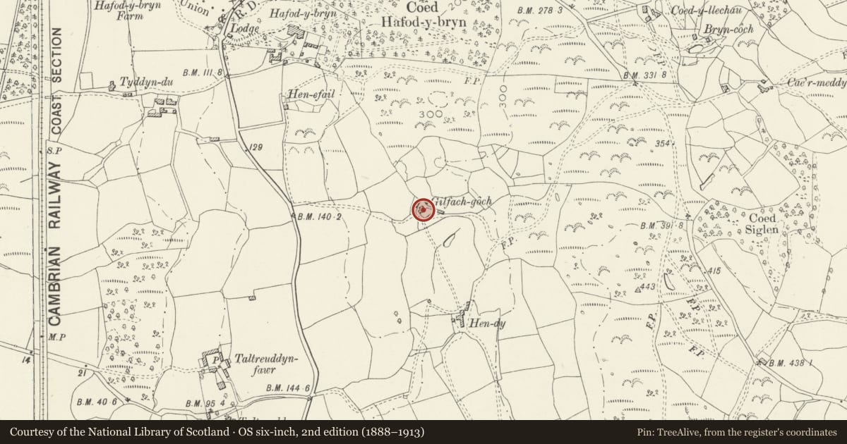 Ordnance Survey six-inch map, 2nd edition (1888–1913) covering the location of Gilfach Goch, Llanbedr, Gwynedd, with a pin at the register's coordinates