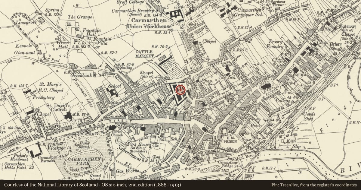 Ordnance Survey six-inch map, 2nd edition (1888–1913) covering the location of Clock Tower in Carmarthen Market, Carmarthenshire, with a pin at the register's coordinates