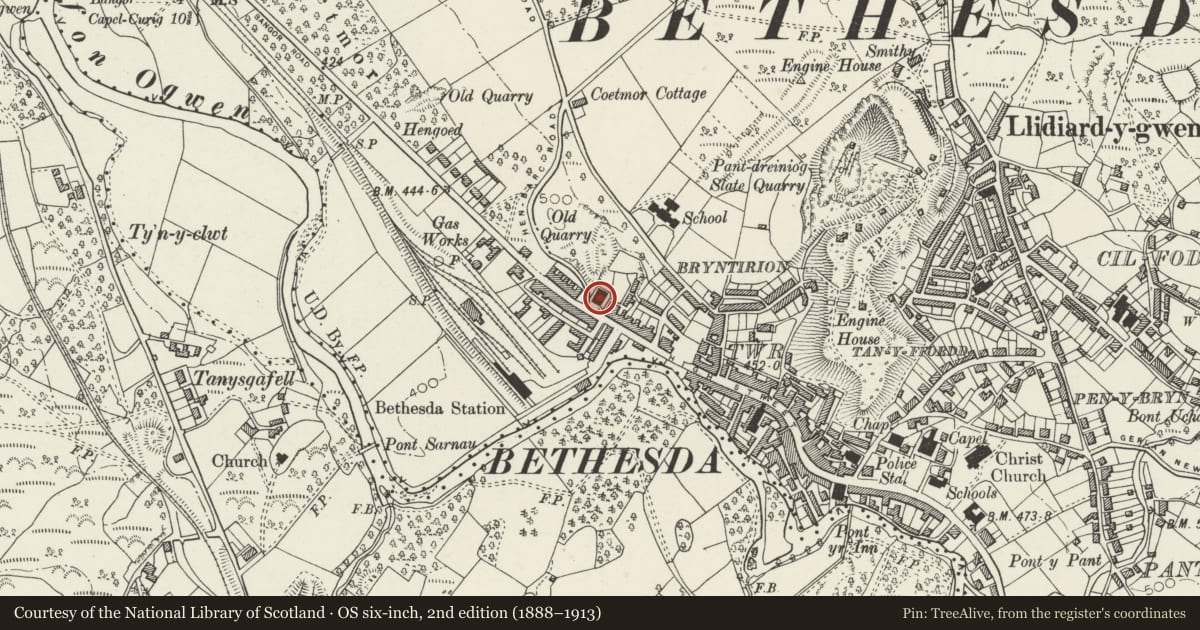 Ordnance Survey six-inch map, 2nd edition (1888–1913) covering the location of Capel Bethania, Bethesda, Gwynedd, with a pin at the register's coordinates