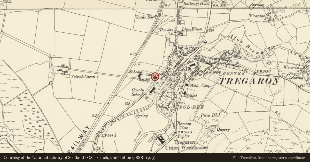Ordnance Survey six-inch map, 2nd edition (1888–1913) covering the location of Bwlchgwynt Chapel, Tregaron, Ceredigion, with a pin at the register's coordinates