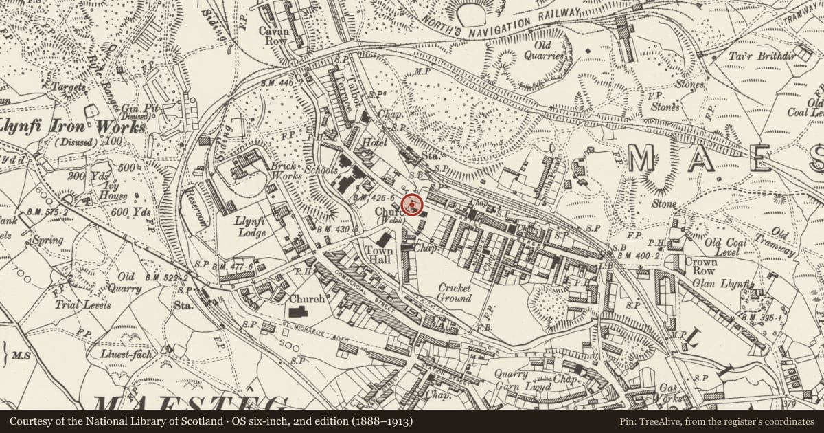 Ordnance Survey six-inch map, 2nd edition (1888–1913) covering the location of Cenotaph, Maesteg, Bridgend, with a pin at the register's coordinates