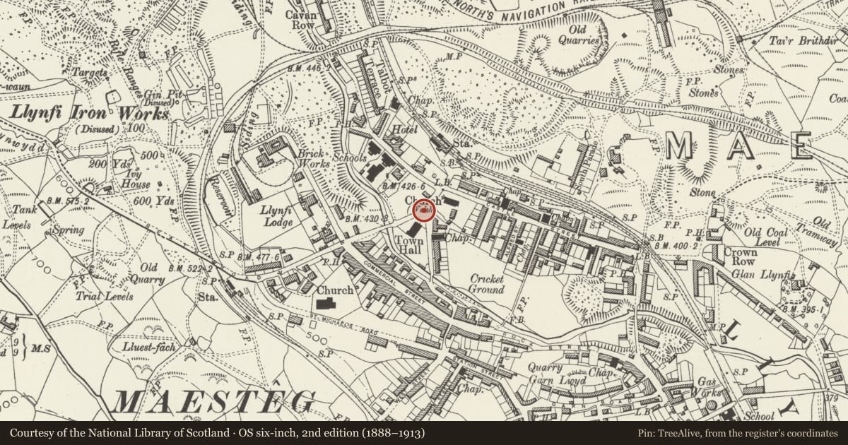 Ordnance Survey six-inch map, 2nd edition (1888–1913) covering the location of William Hopkin Thomas memorial Lamp and fountain, Maesteg, Bridgend, with a pin at the register's coordinates