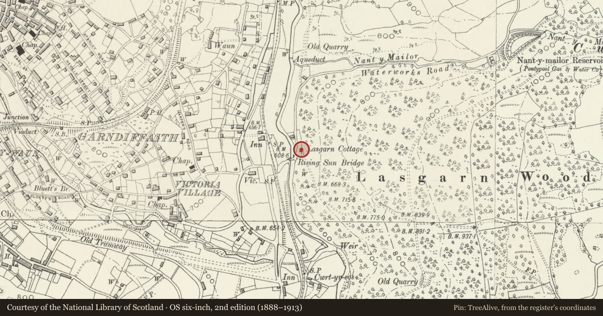 Ordnance Survey six-inch map, 2nd edition (1888–1913) covering the location of Lasgarn Cottage, Abersychan, Torfaen, with a pin at the register's coordinates