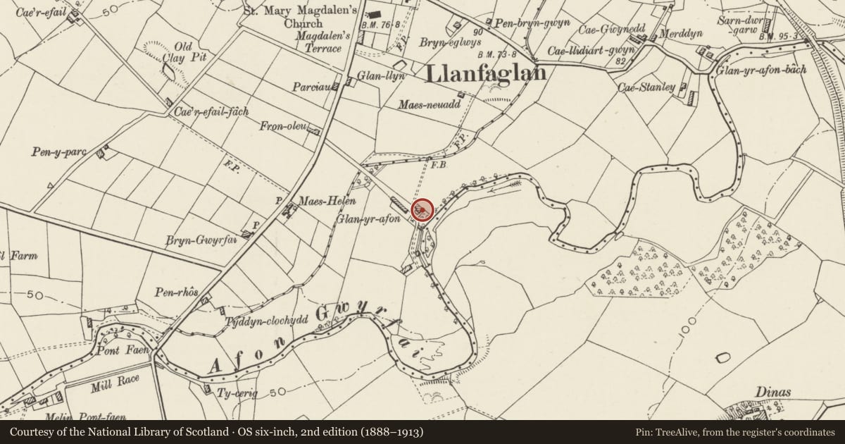 Ordnance Survey six-inch map, 2nd edition (1888–1913) covering the location of Glanrafon Fawr, Bontnewydd, Gwynedd, with a pin at the register's coordinates